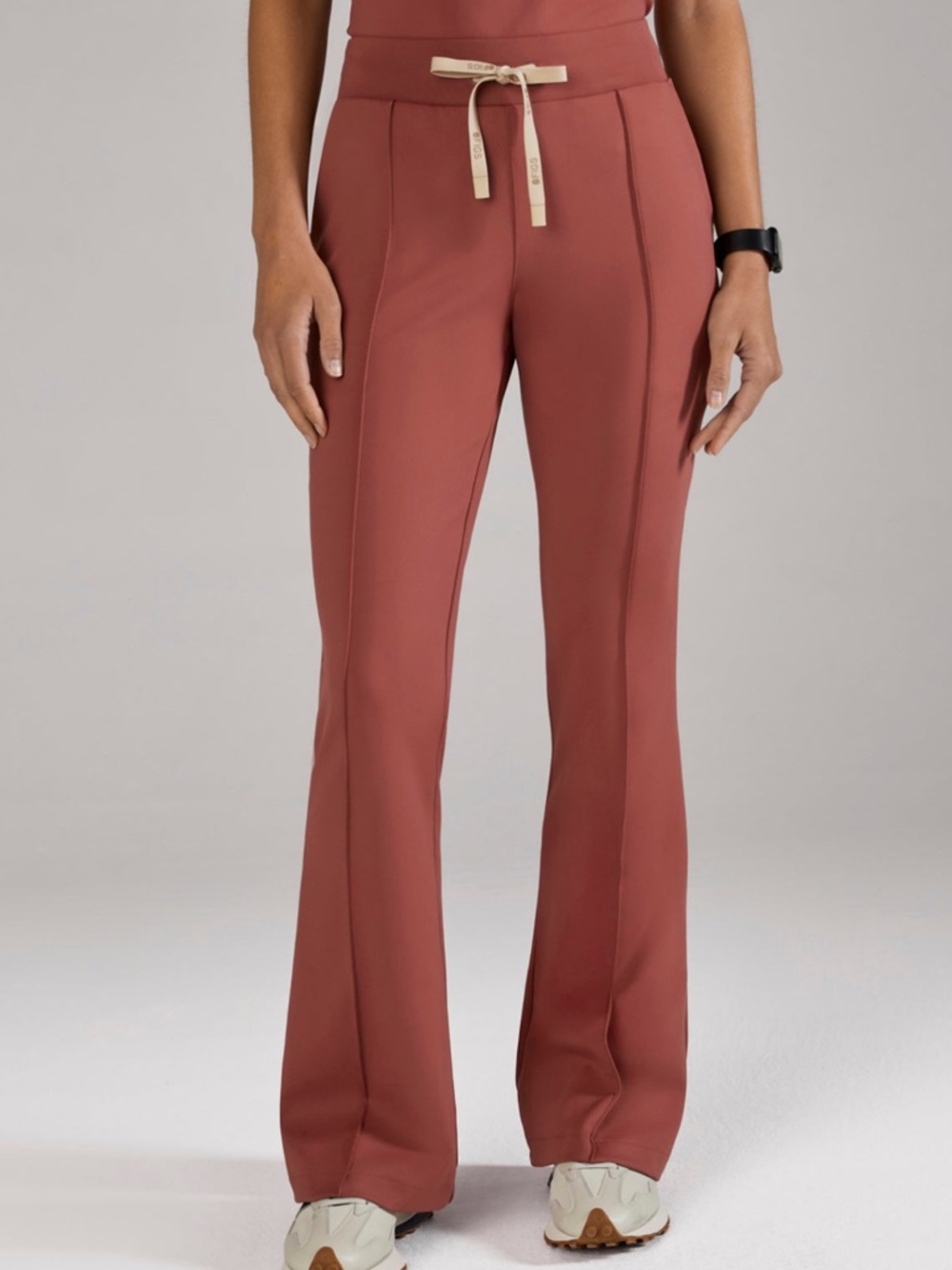 Figs formx Evanston high waisted flare scrub pants size XXS